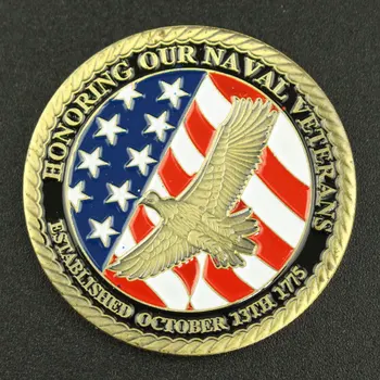 Amerikai Haditengerészet Emlékérme Tiszteletére A Tengerészeti Veterán, Felvázoló Egy Repülő Sas előttünk Zászló Aranyozott Kihívás Érme