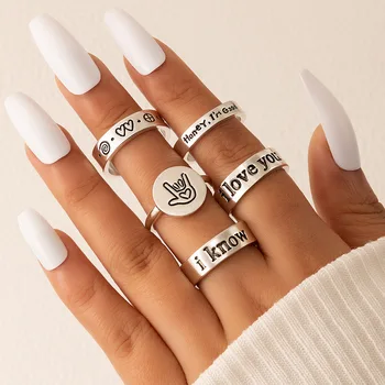 Egyszerű Hip-Hop Gyűrűk Női Lányok Levél Szeretet Gyűrűk Öt Darab Retro Klasszikus Geometriai Szív Gyűrű Készlet Valentin Napi Ajándékok