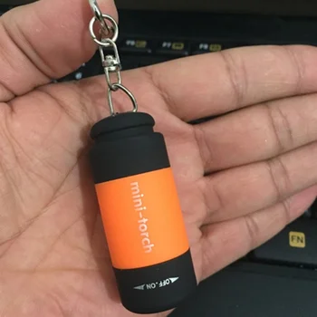 Led USB Charg 0,3 W 25Lum Hordozható Mini LED Zseblámpa Kültéri Eszközök Zseblámpa Újratölthető USB Kulcstartó