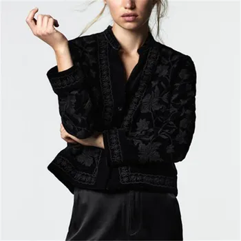 Za 2022 kora tavasszal új női Vintage nyomtatott bársony mellű kis állvány gallér fekete kabát